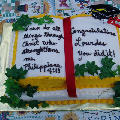 Lourde's Graduation Cake