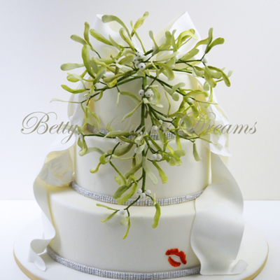 Mistletoe Cake