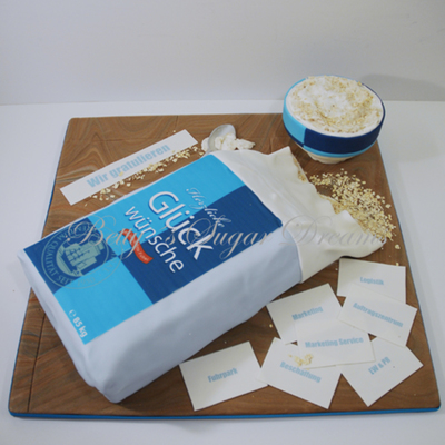 Oatmeal Breakfast Cake