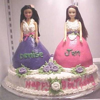 Denise_And_Jens_Dolls_Cakes1.jpg