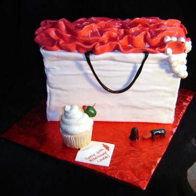 Shopping Bag Cake