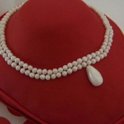 Pearls For My Mother