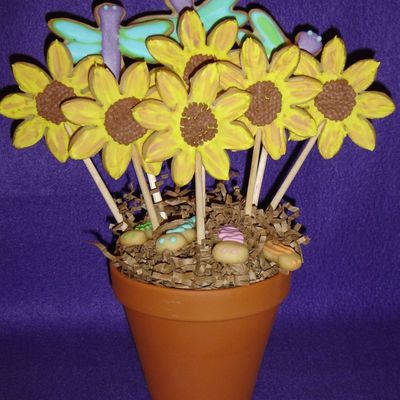 Sunflower Cookie Bouquet