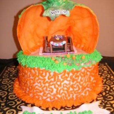 Pumpkin House!