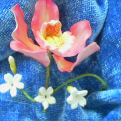 Cymbidium Orchid & Filler Flower