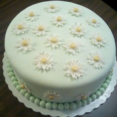 Daisy Cake