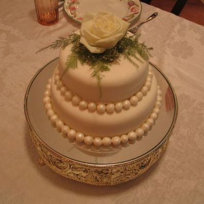 Mini Wedding Cake For Practice
