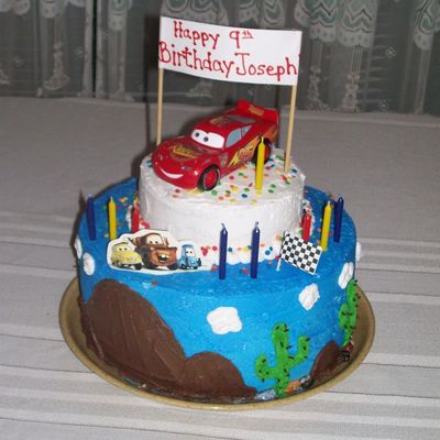 Lightning Mcqueen Cake