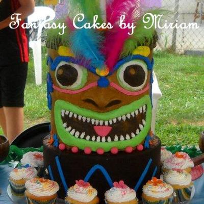 Tiki Cake
