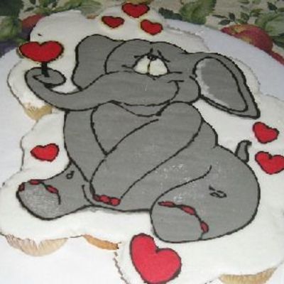 Valentine's Day Cupcake Cake