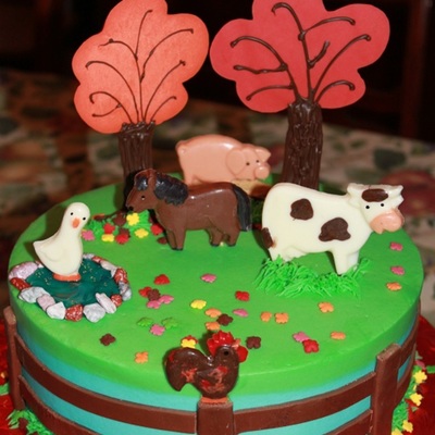 On The Farm Cake
