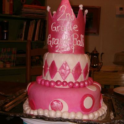 Grande Ball Cake