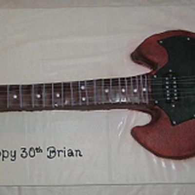 Guitar Cake