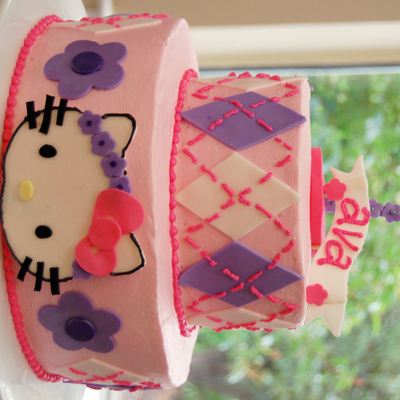 Hello Kitty And Argyle