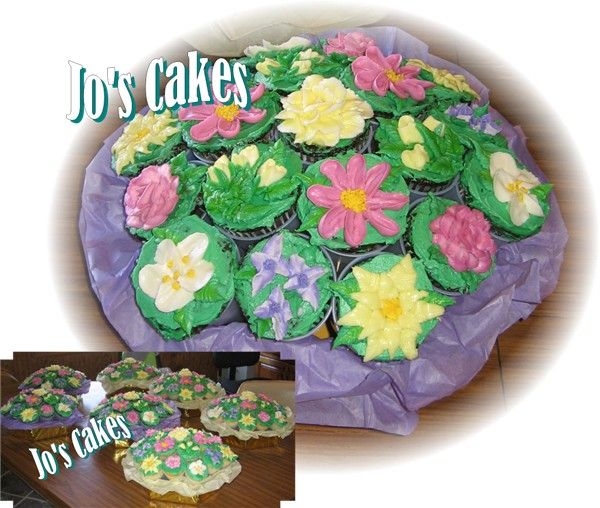 Wedding Reception Cupcake Bouquets