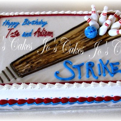 Bowling Cake