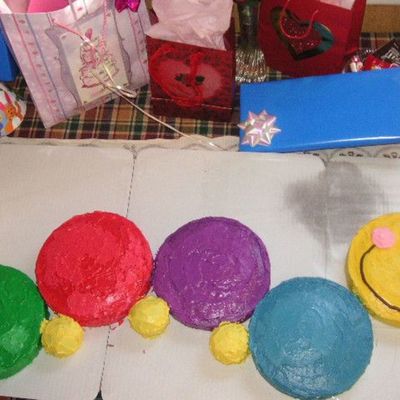 Baby Einstein Caterpillar Cake