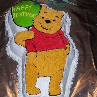 Winniey The Pooh Cake