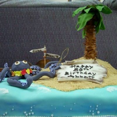 Octopus With Magnifying Glass