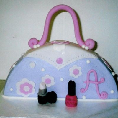 Purse Cake