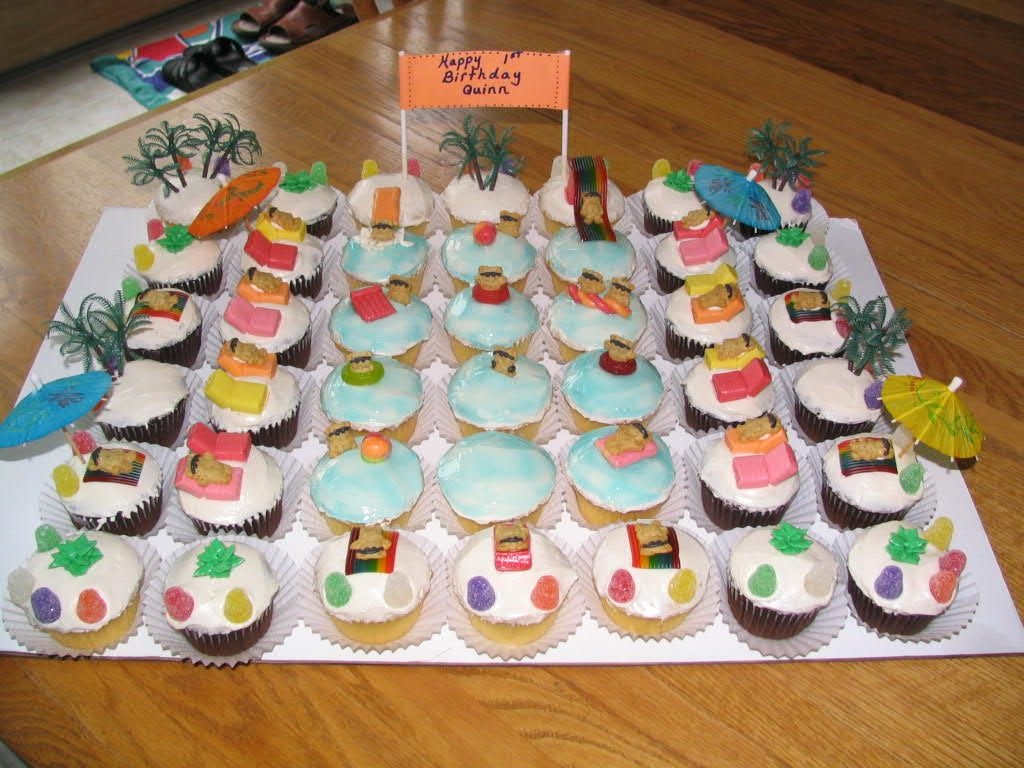 Pool Party Cupcake Cake