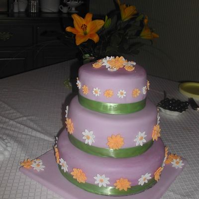 Purple Daisy Shower Cake