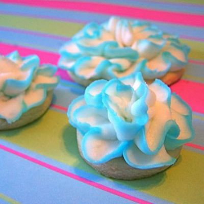 Carnation Cookie