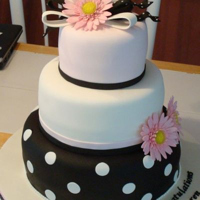 Lauren's High School Graduation Cake