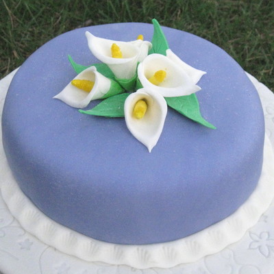 Calla Lily And Fondant
