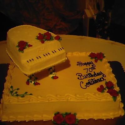 Piano Cake