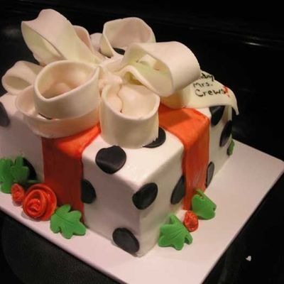 Polka Dot Present