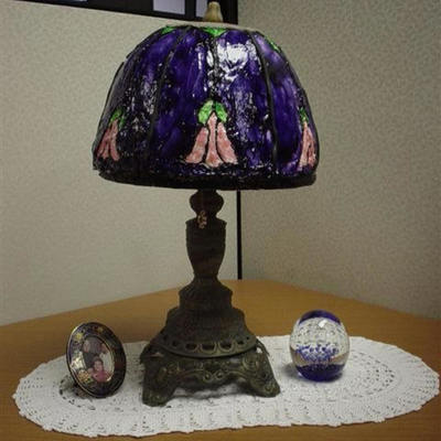 Tulip Tiffany Lamp Cake