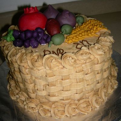 Bikurim Fruit Basket - Side View