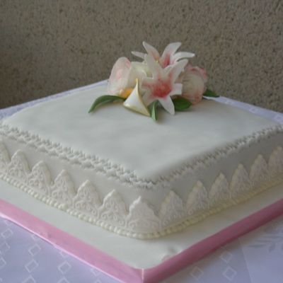 White Fondant Flowers