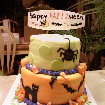 Cute Halloween Cake