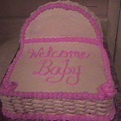 Basinette Baby Shower Cake
