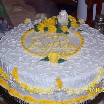 Yellow Roses For Nina