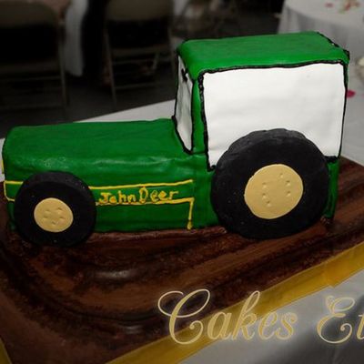 John Deere Grooms Cake