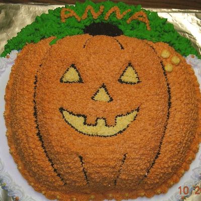 Pumpkin Birthday Cake