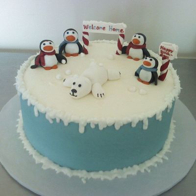 Penguin And Polar Bear Cake
