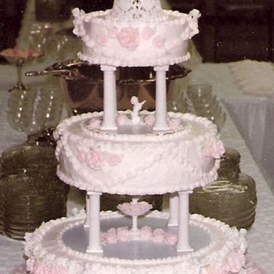 Dixie's Wedding Cake