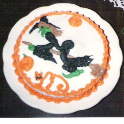 Halloween Cake With Piped Figures