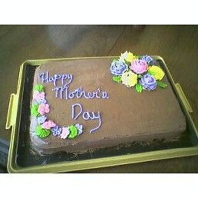 Mothers Day Cake With Royal Icing Flowers