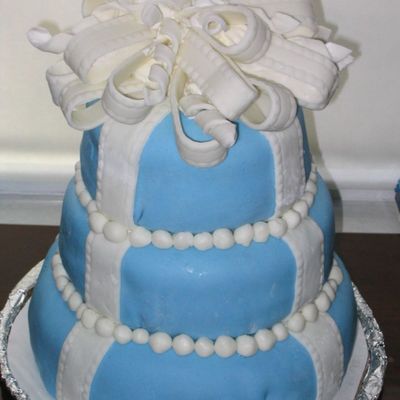 My First Ever Fondant Cake