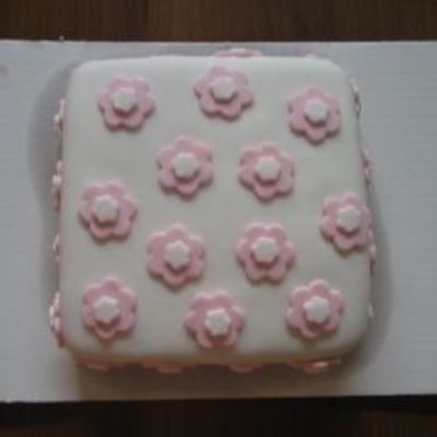 1St Fondant Cake