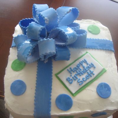 Present Birthday Cake