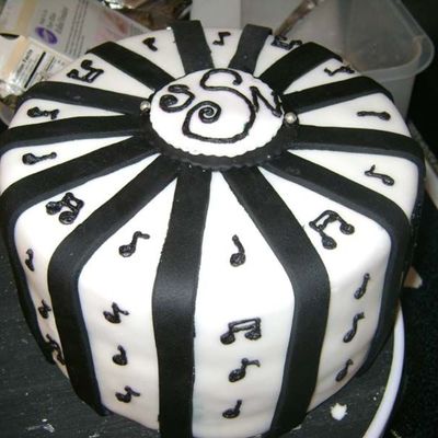 Musical Groom's Cake