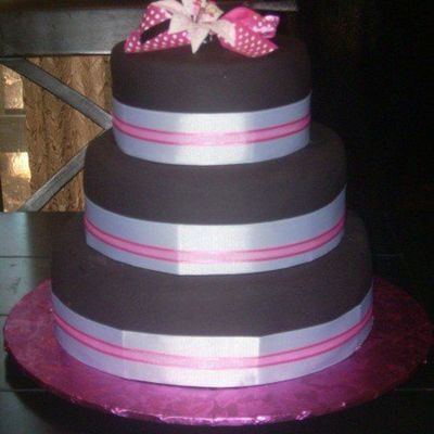 Cake En Pasta Laminada Negra