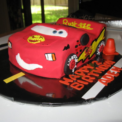 Lightning Mcqueen Smash Cake