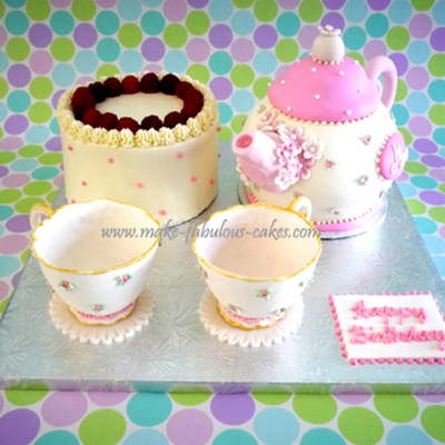 Teapot Cake